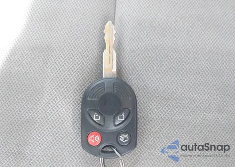 2011 Ford Escape Xlt из США, поврежденный, VIN 1FMCU9D70BKB69077